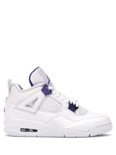 Cargar imagen en el visor de la galería, Jordan 4 Retro Metallic Purple