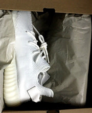 Cargar imagen en el visor de la galería, Yeezy Boost 350 V2 Cream/Triple White