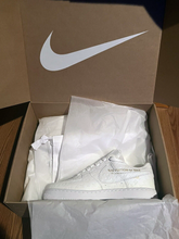 Cargar imagen en el visor de la galería, Louis Vuitton Nike Air Force 1 Low By Virgil Abloh White