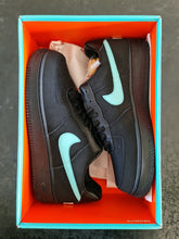 Cargar imagen en el visor de la galería, Nike Air Force 1 Low Tiffany & Co. 1837